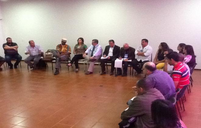 Movimentos sociais se reúnem com ministro Gilberto Carvalho para tratar de questões de Habitação