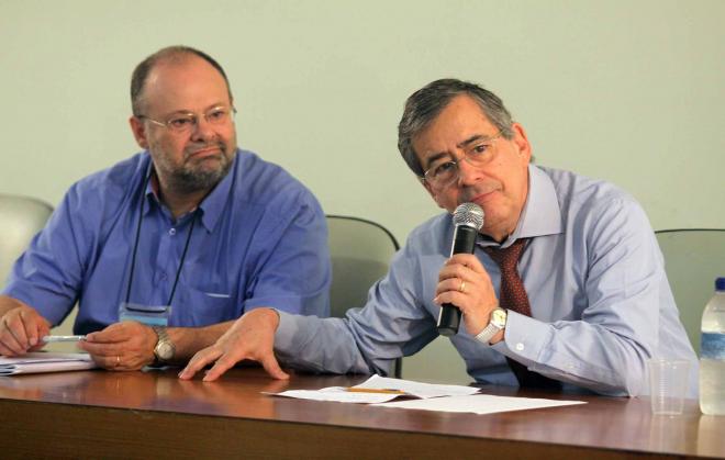Jornalista Paulo Henrique Amorim analisa cenário político durante Conselho Deliberativo da CONTAG 