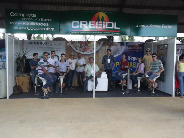 Feira estadual apresenta o Sistema CRESOL como nova marca do cooperativismo de credito da agricultura familiar em Rondônia