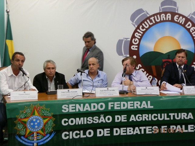 Lazinho participa do ciclo de debates e palestras da Comissão de Agricultura do Senado