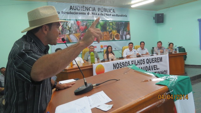 Agricultores familiares cobrarão solução para venda de polpas de frutas ao PAA e PNAE durante reunião com o Mapa