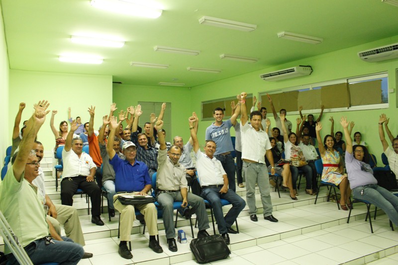                  Unicafes Rondônia é constituída